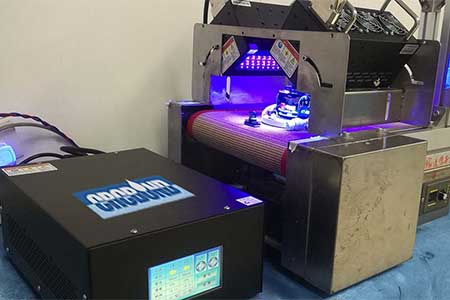 UV三防胶可以配合下图的UVLED光固化机 UV三防胶可以配合下图的UVLED光固化机